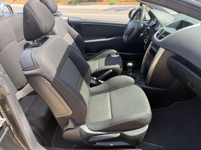 PEUGEOT 207 CC CONVERTIBLE 1.6 SPANISH LHD IN SPAIN ONLY 33000 MILES SUPERB 2010